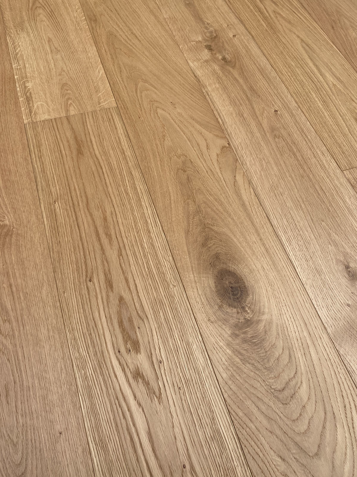 yvyra-parquet-roble-1OAK-UNICO-AIRE-2