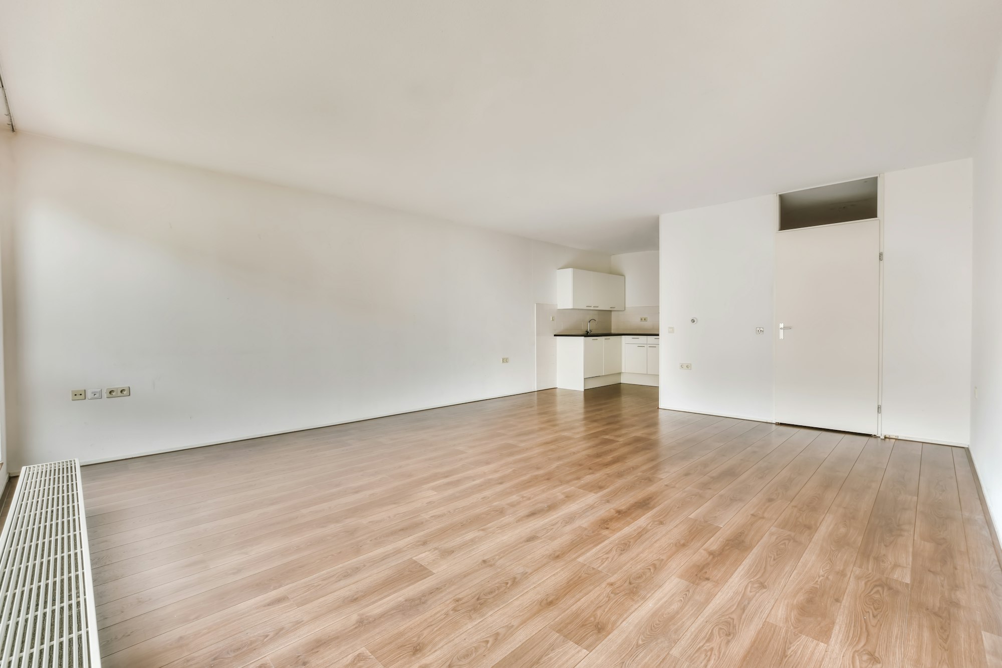 An elite room with a parquet floor